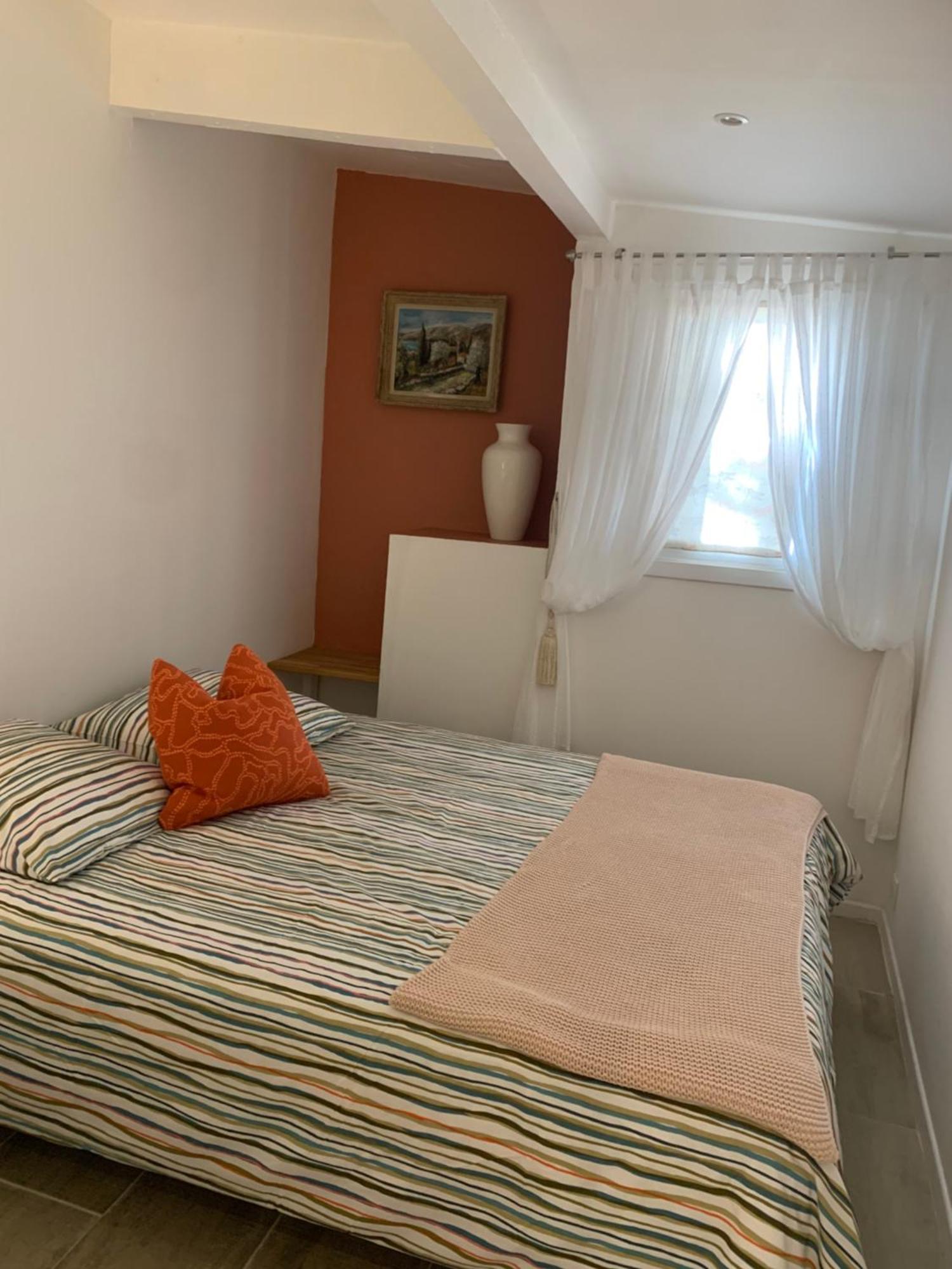 Le Petit Chene Villa Le Castellet  Luaran gambar