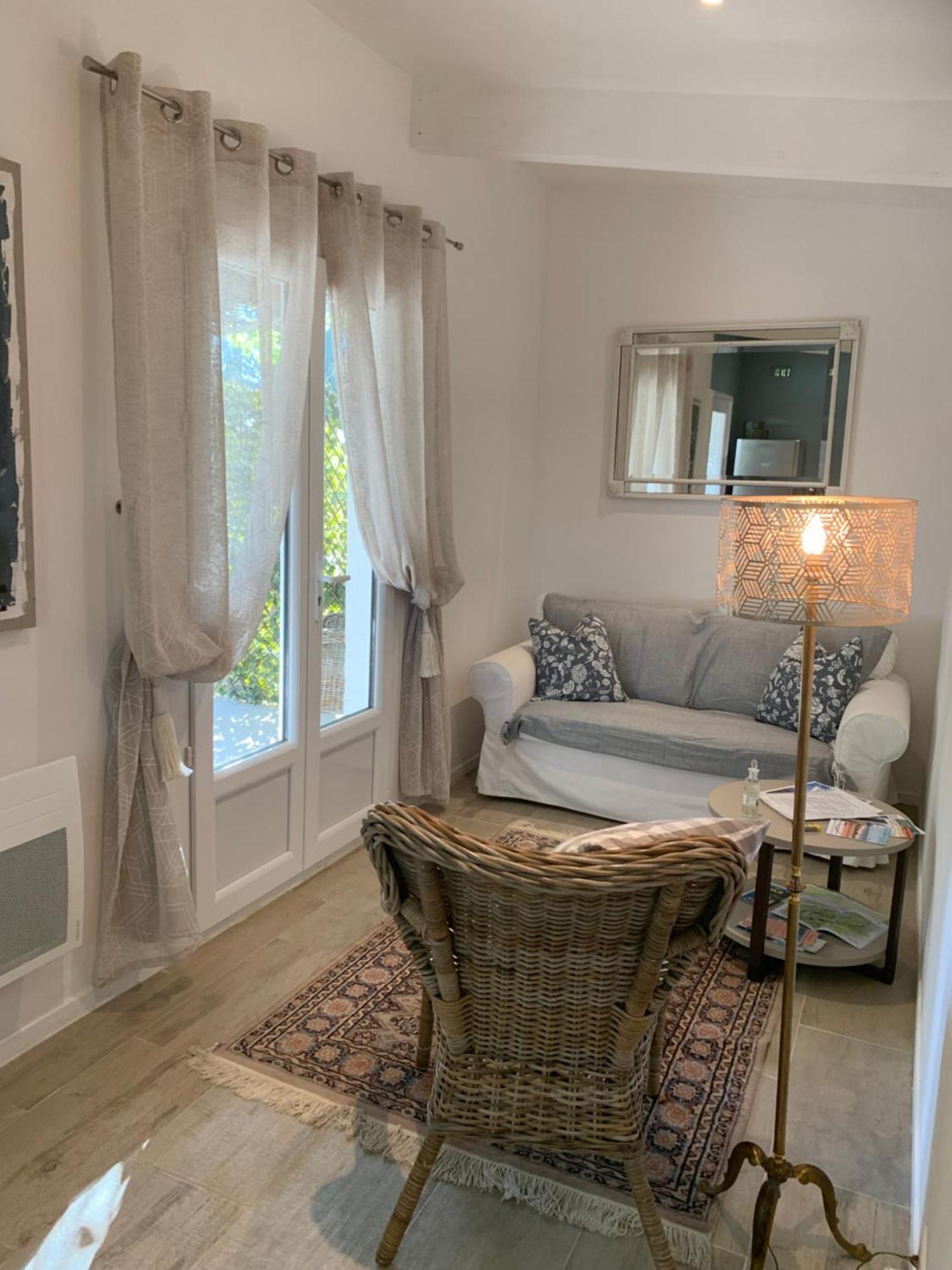 Le Petit Chene Villa Le Castellet  Luaran gambar